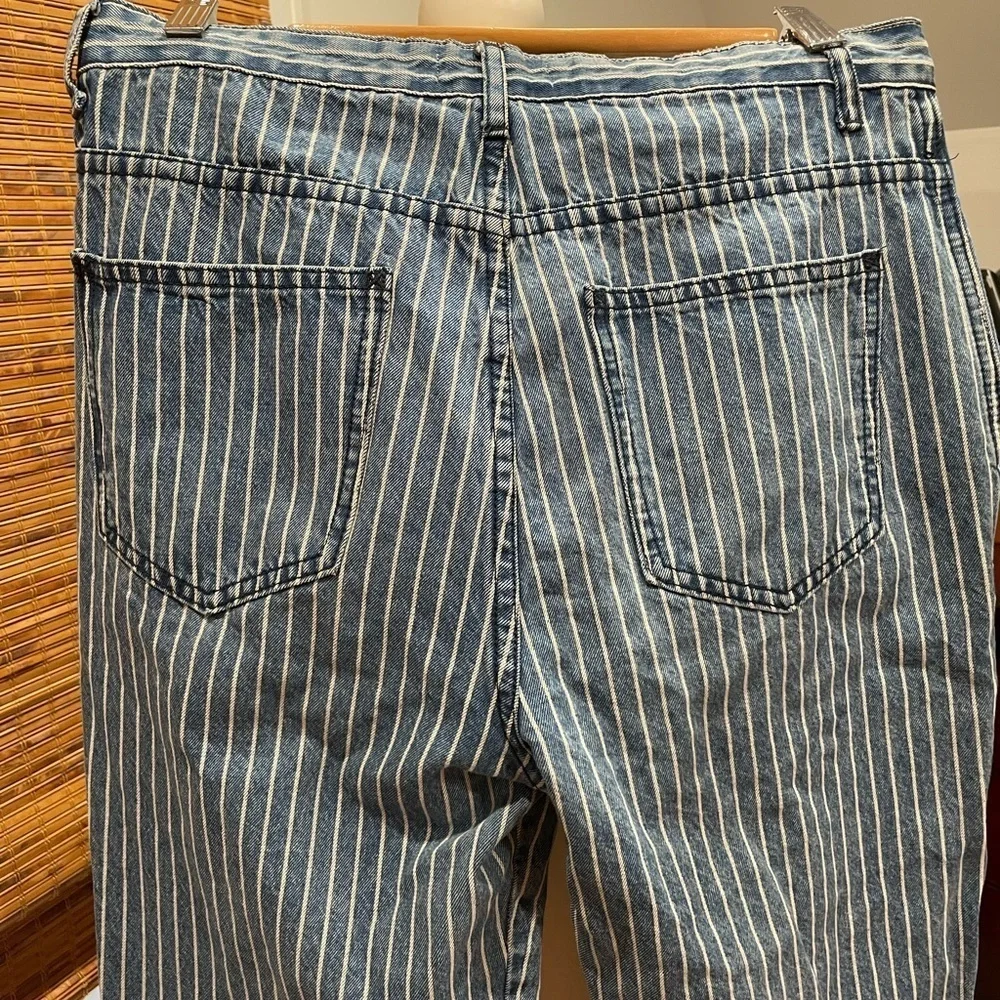 DENIM BLUE AND WHITE JEANS - Picture 5 of 6